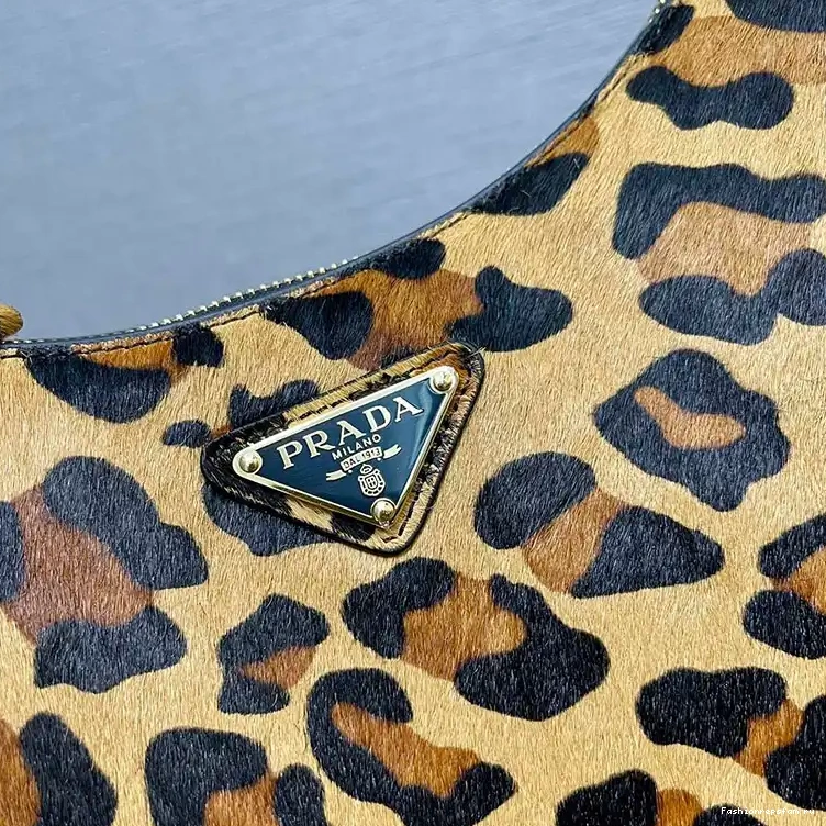 Fashionrepsfam ru 2411YA0022 Prada Bags 0615